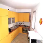 Vakantiehuis La Pace, Il Sole, Il Mare - Casa Indipendente Vista Mare, Posto Auto Privato, Ampio Spazio Esterno Attrezzato, A Pochi Minuti Dalle Spiagge *